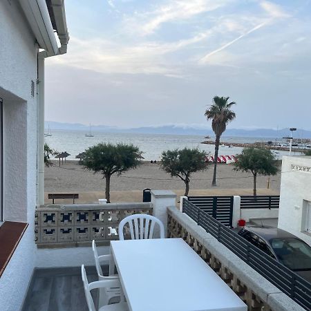 Apartamento En La Playa. Free Parking. Free Wifi Л'Аскала Екстер'єр фото